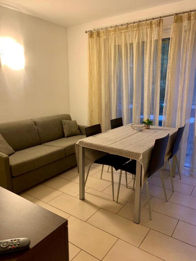 Casa Piccola Fewo Torbole Sul Garda Екстер'єр фото